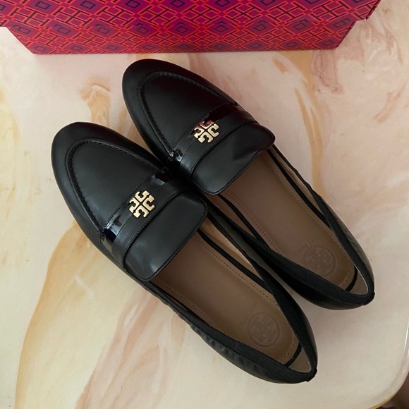Tory Burch Jolie Leather Loafer In Black  - Size 5 - Picture 1 of 6